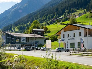 Val Monte
