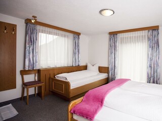 appart-peter-appartement-1-zimmer3-001