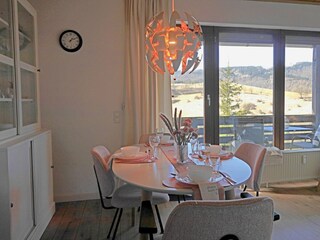 Essbereich mit Ausblick - Fewo Schöner Ausblick***