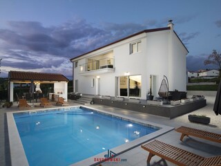 Villa Labinci Enregistrement extérieur 1