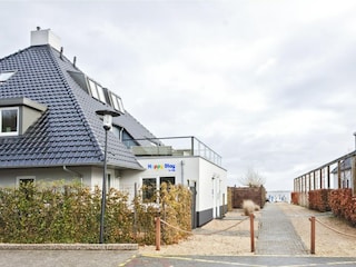 Ferienhaus Uitwellingerga Außenaufnahme 2