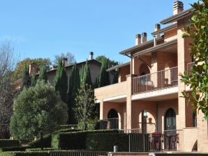 Ferienhaus Schöne Wohnung mit Swimmingpool - Valfabbrica - image1