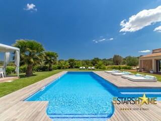 Villa Sant Jordi Outdoor Recording 11