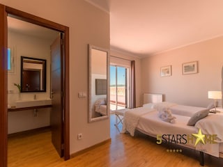 Villa Sant Jordi Features 21