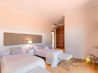 Villa Sant Jordi Features 23