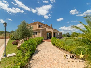 Villa Sant Jordi Outdoor Recording 7