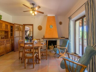 Villa S'Horta Features 26