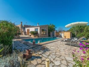 Holiday house Villa near Playas de Muro beach - Moscari - image1