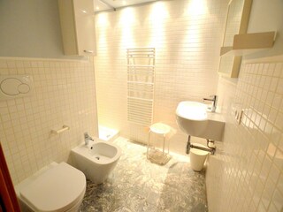 Casale Lucca Caratteristiche 10