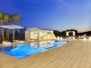 Villa Llubi Outdoor Recording 7