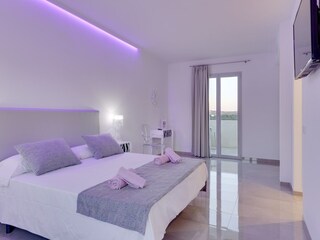 Villa Llubi Features 25