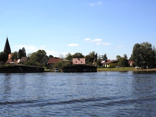 Blick vom See auf Jabel und Wohnung