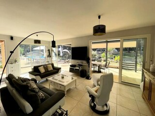 Apartment Saint-Cannat  9