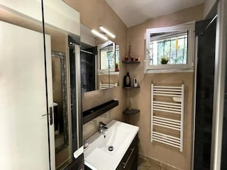 Apartment Saint-Cannat  15