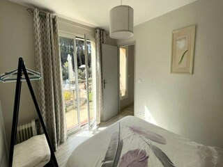 Apartment Saint-Cannat  23