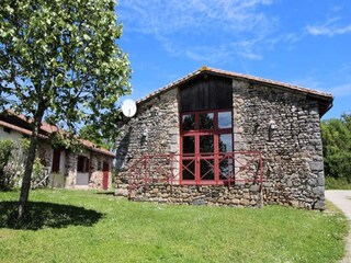 Appartement Nouic  24