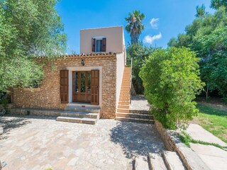 Villa Petra Features 17