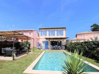 Apartment Grimaud  1