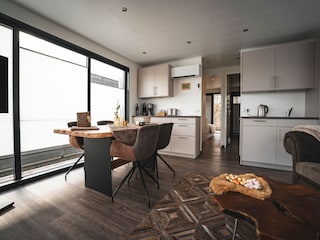 House boat Boffzen Features 17