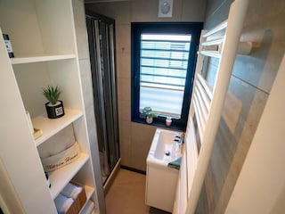 House boat Boffzen Features 15