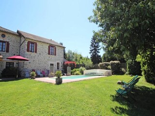 Appartement Saint-Léonard-de-Noblat  24