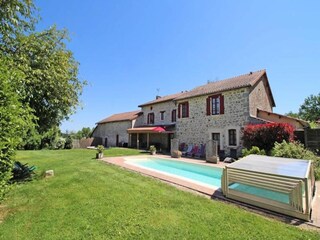 Appartement Saint-Léonard-de-Noblat  26
