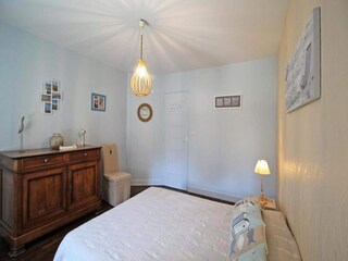 Apartment Saint-Léonard-de-Noblat  33