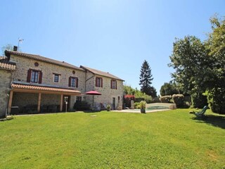 Apartment Saint-Léonard-de-Noblat  36