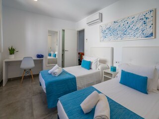 Villa Son Serra de Marina Features 27