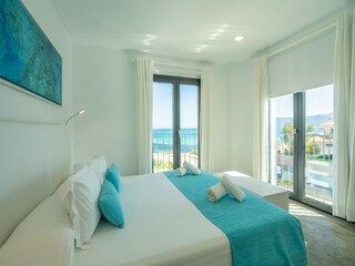 Villa Son Serra de Marina Características 40