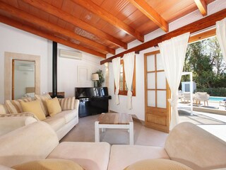 Villa Pollensa Features 25