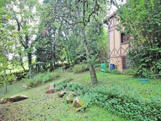 Apartment Saint-Léonard-de-Noblat  33
