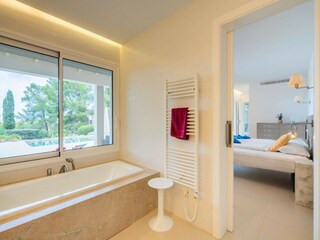 Villa Betlem Features 24