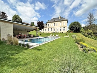 Apartment Saint-Léonard-de-Noblat  40