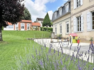 Apartment Saint-Léonard-de-Noblat  63