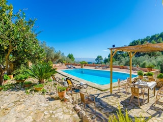 Villa Puigpunyent Outdoor Recording 2