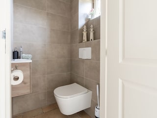Toilette im Erdgeschoss