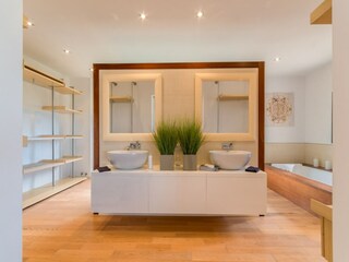 Villa Ses Salines Features 57