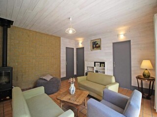 Apartment Saint-Léonard-de-Noblat  27