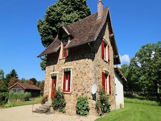 Apartment Saint-Léonard-de-Noblat  2