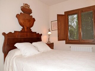 Villa Peratallada Features 15
