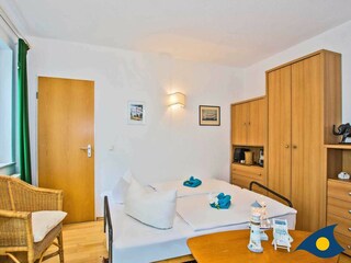Wohnzimmer mit Schlafcouch