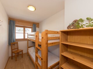zweites Schlafzimmer mit Stockbett