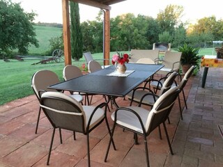 private terrace  with barbecue to eat outside