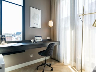 Apartment Den Haag Features 25