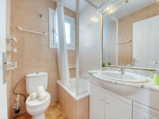 Apartment Roses Features 31