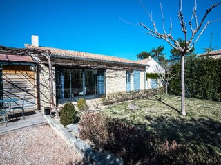 Apartment Cabrières-d'Avignon  13