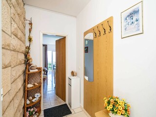 Apartment Lumbarda  17