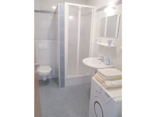 Shower, WC and washing machine