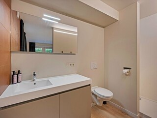 Chalet Manhay Features 14